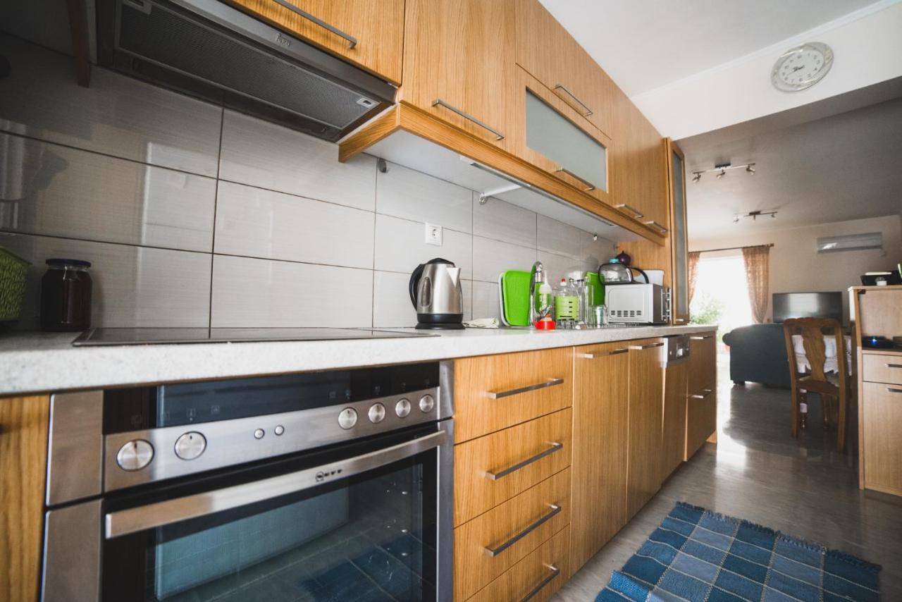 Apartment On Nikaias 5C Patras Ngoại thất bức ảnh