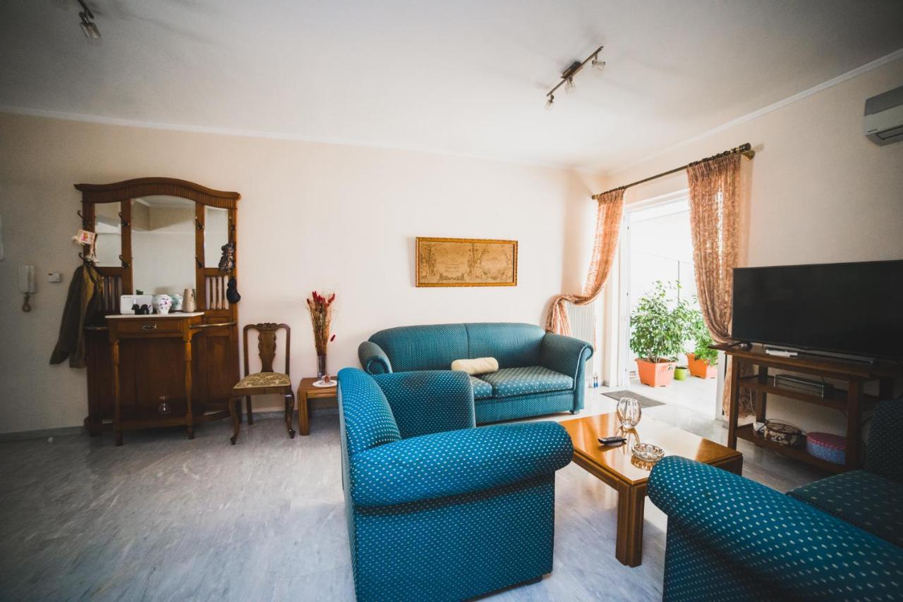 Apartment On Nikaias 5C Patras Ngoại thất bức ảnh
