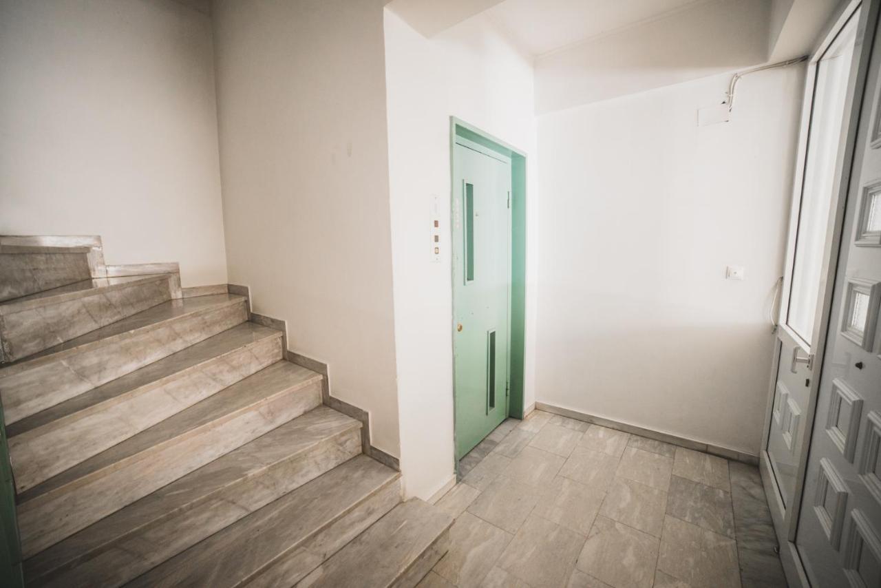 Apartment On Nikaias 5C Patras Ngoại thất bức ảnh